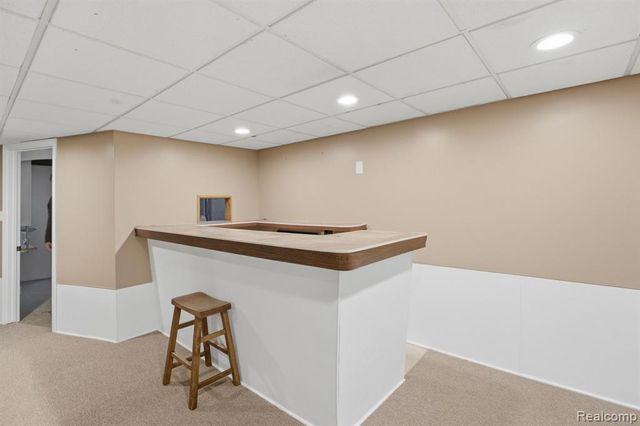 28807 Somerset Place, Lathrup Village, MI 48076