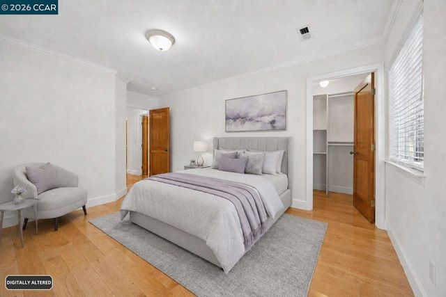 5535 Moraga Ave, Oakland, CA 94611