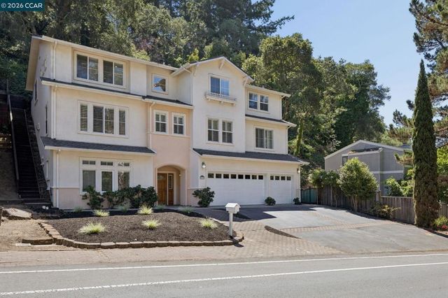 5535 Moraga Ave, Oakland, CA 94611