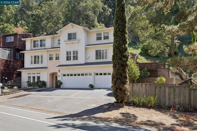 5535 Moraga Ave, Oakland, CA 94611