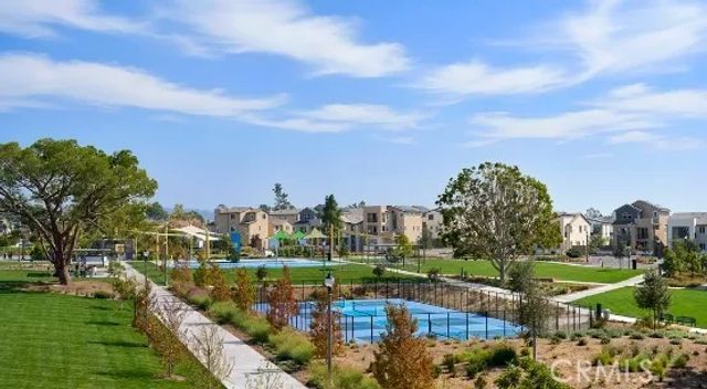 204 Opaline, Irvine, CA 92618