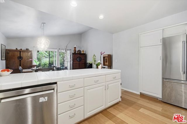 4032 Moore Street, Los Angeles, CA 90066