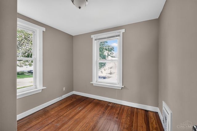 4313 Whetsel Avenue, Cincinnati, OH 45227