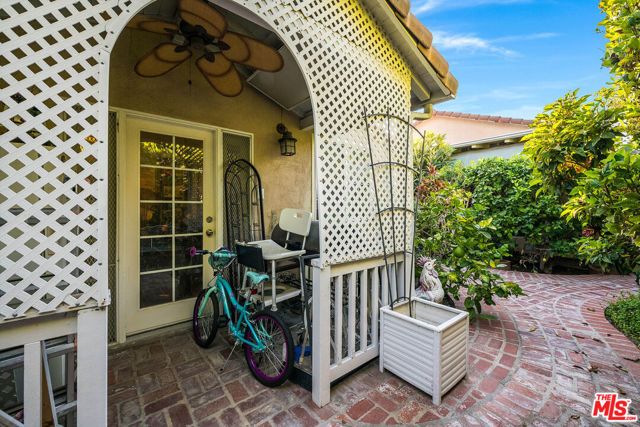 4120 W Mcfarlane Avenue, Burbank, CA 91505