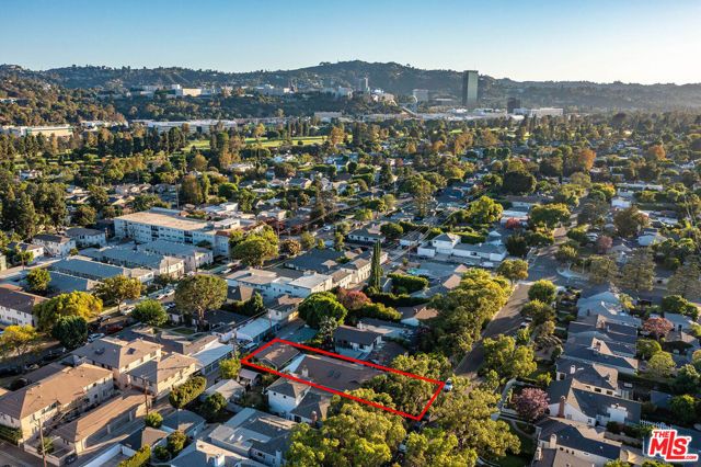 4120 W Mcfarlane Avenue, Burbank, CA 91505