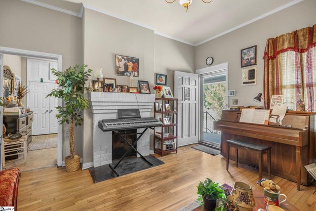 68 Hutchens Street, Greenville, SC 29605