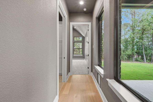 8104 High Meadow Ridge Court, Montgomery, TX 77316
