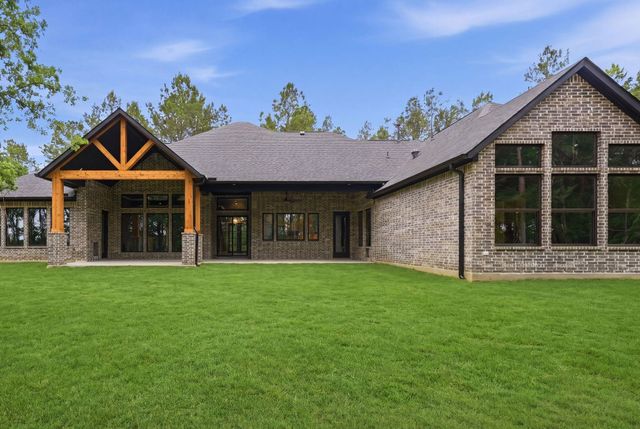 8104 High Meadow Ridge Court, Montgomery, TX 77316