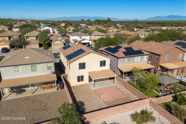 519 W Cedar Chase Drive, Green Valley, AZ 85614