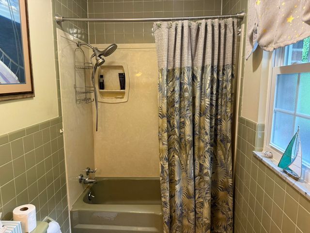 3788 & 3828 Green Valley Road, Huntington, WV 25701