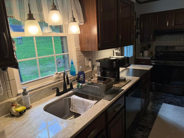 3788 & 3828 Green Valley Road, Huntington, WV 25701