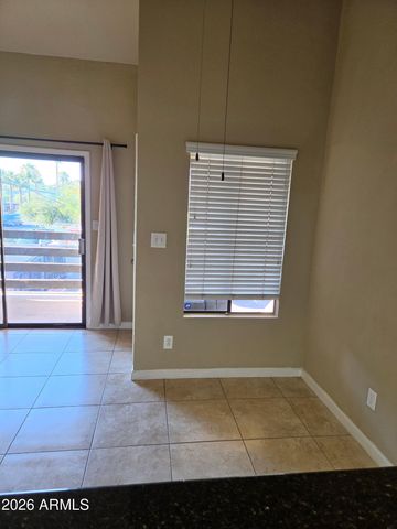 1241 N 48th Street 201, Phoenix, AZ 85008
