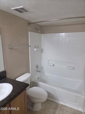 1241 N 48th Street 201, Phoenix, AZ 85008