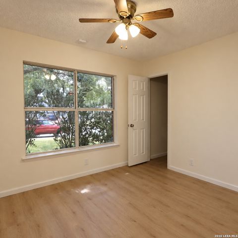 9319 Bendell, San Antonio, TX 78250
