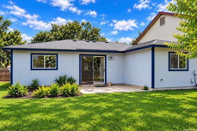 9319 Bendell, San Antonio, TX 78250