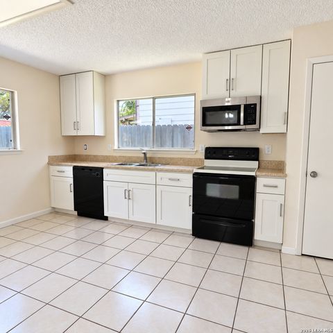 9319 Bendell, San Antonio, TX 78250