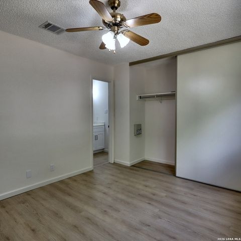 9319 Bendell, San Antonio, TX 78250