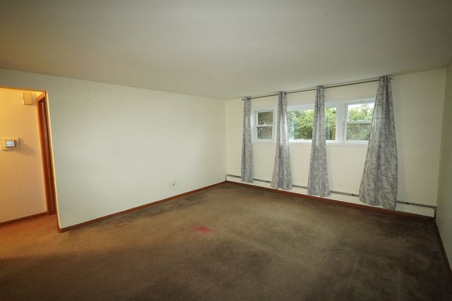 347 Dalewood Avenue 5, Wood Dale, IL 60191