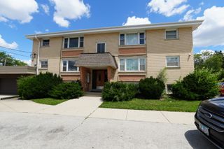347 Dalewood Avenue 5, Wood Dale, IL 60191