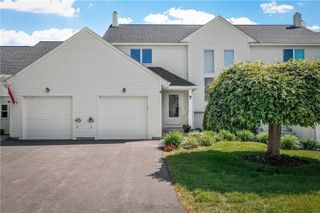 96 Nipmuc Trail B, North Providence, RI 02904
