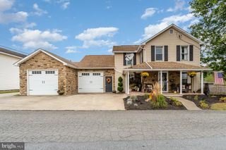 301 N 3RD ST, Newport, PA 17074
