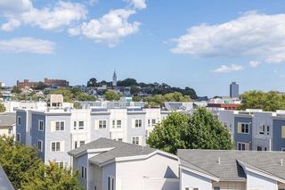 267 Old Colony Ave 507, Boston, MA 02127