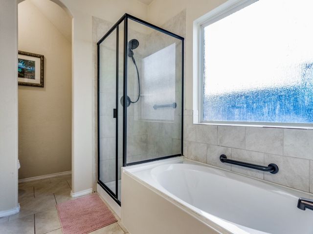 5860 Fir Tree Lane, Fort Worth, TX 76123