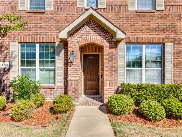 5860 Fir Tree Lane, Fort Worth, TX 76123
