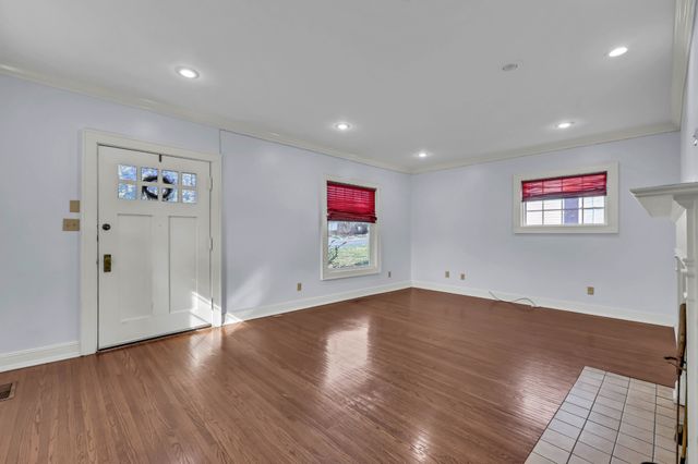 2122 S Main St, Hopkinsville, KY 42240