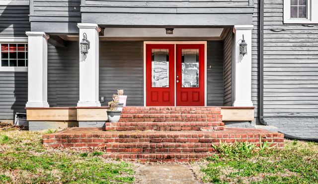 2122 S Main St, Hopkinsville, KY 42240