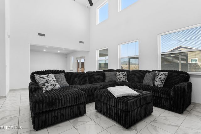 10709 Elise Street, El Paso, TX 79924
