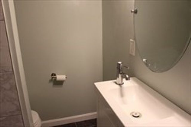 37 Lindsay St 37, Framingham, MA 01702