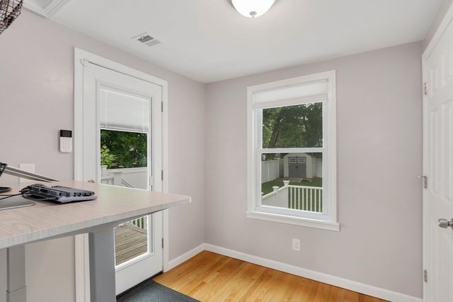 37 Lindsay St 37, Framingham, MA 01702