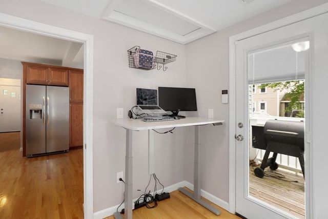 37 Lindsay St 37, Framingham, MA 01702