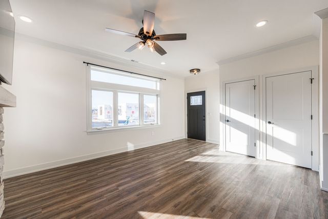 46 Kloe Lane 46, Sycamore, IL 60178