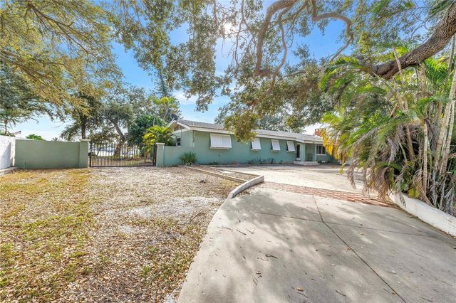 4114 42ND AVENUE S, St Petersburg, FL 33711