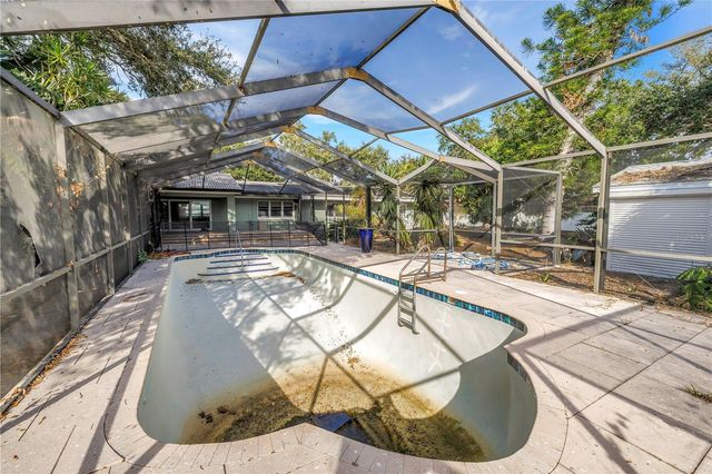 4114 42ND AVENUE S, St Petersburg, FL 33711