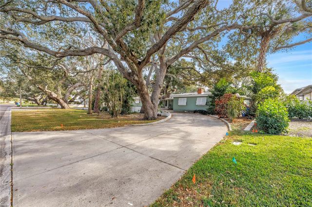 4114 42ND AVENUE S, St Petersburg, FL 33711