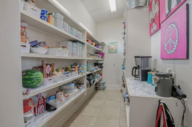 6242 Beau Douglas Ave, Gonzales, LA 70737