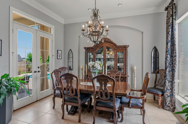 6242 Beau Douglas Ave, Gonzales, LA 70737