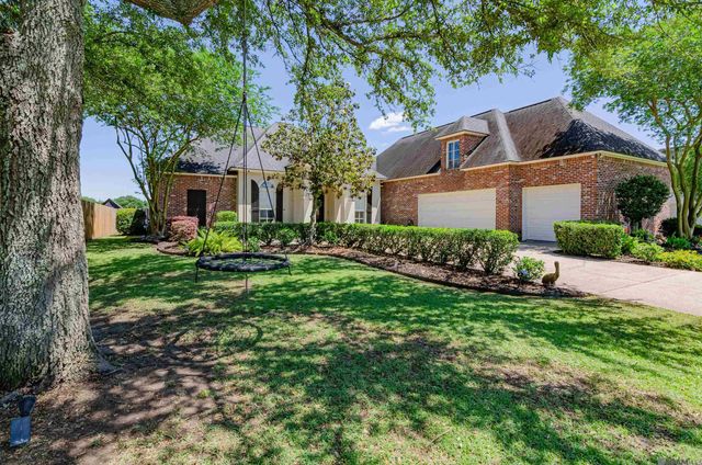 6242 Beau Douglas Ave, Gonzales, LA 70737