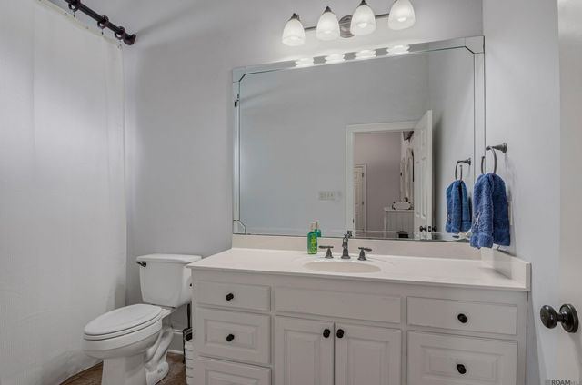 6242 Beau Douglas Ave, Gonzales, LA 70737