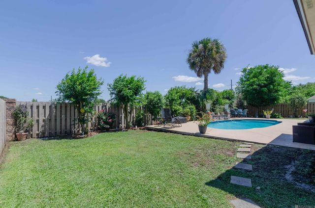 6242 Beau Douglas Ave, Gonzales, LA 70737