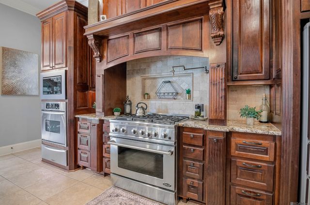 6242 Beau Douglas Ave, Gonzales, LA 70737