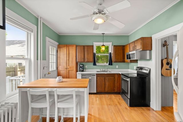 111 Linden Street, Hamilton, MA 01982