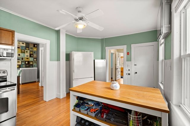 111 Linden Street, Hamilton, MA 01982