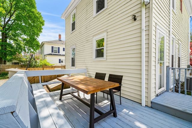 111 Linden Street, Hamilton, MA 01982