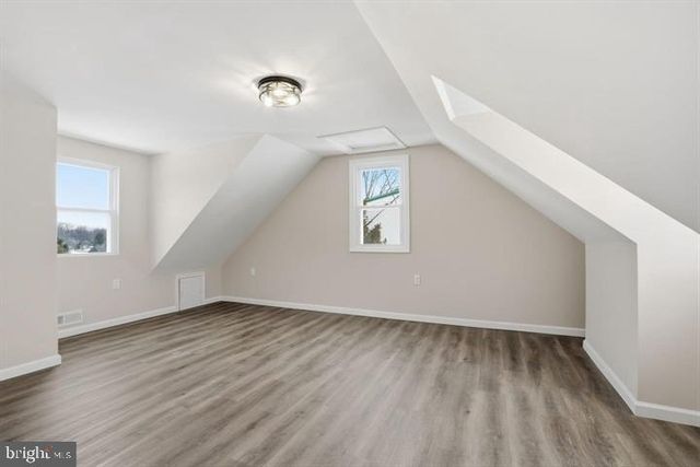 513 SMITHFIELD AVE, Philadelphia, PA 19116