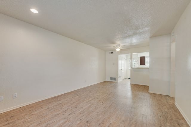 2826 Wimbledon Court B, Garland, TX 75041