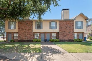 2826 Wimbledon Court B, Garland, TX 75041